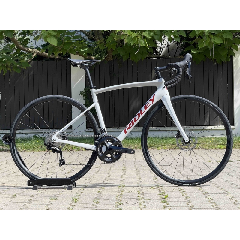Rower Ridley Fenix SL disc 105 - XS 52.5
